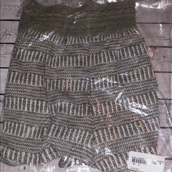 🔥Swell Desert Dunes Knit Shorts - Picture 6 of 6